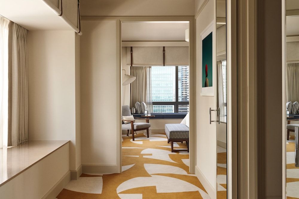 Four Seasons Hotel Miami