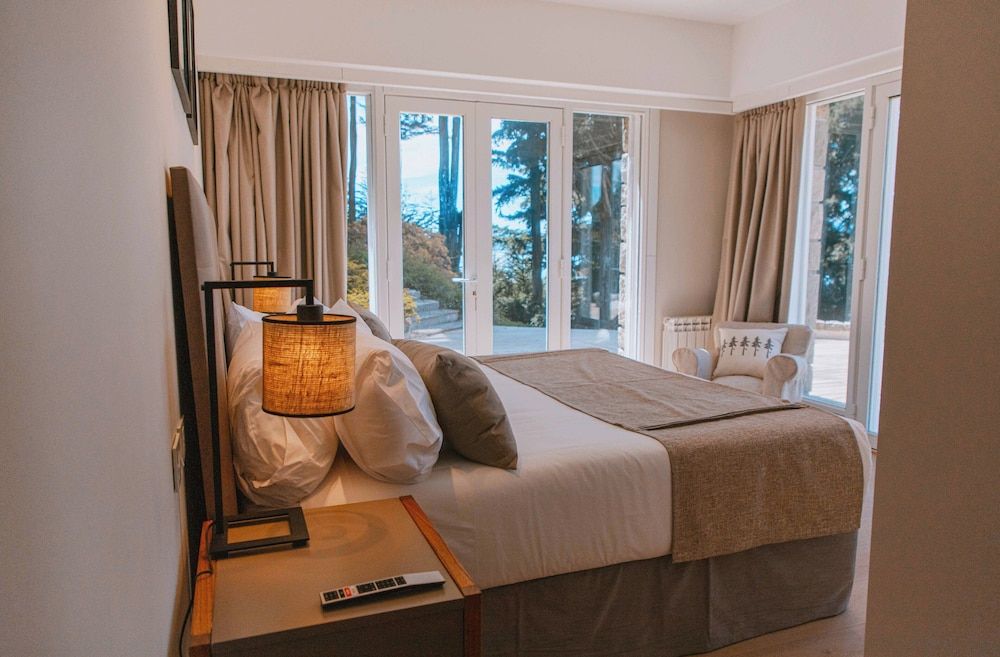 Superior Studio Suite, Balcony, Lake View