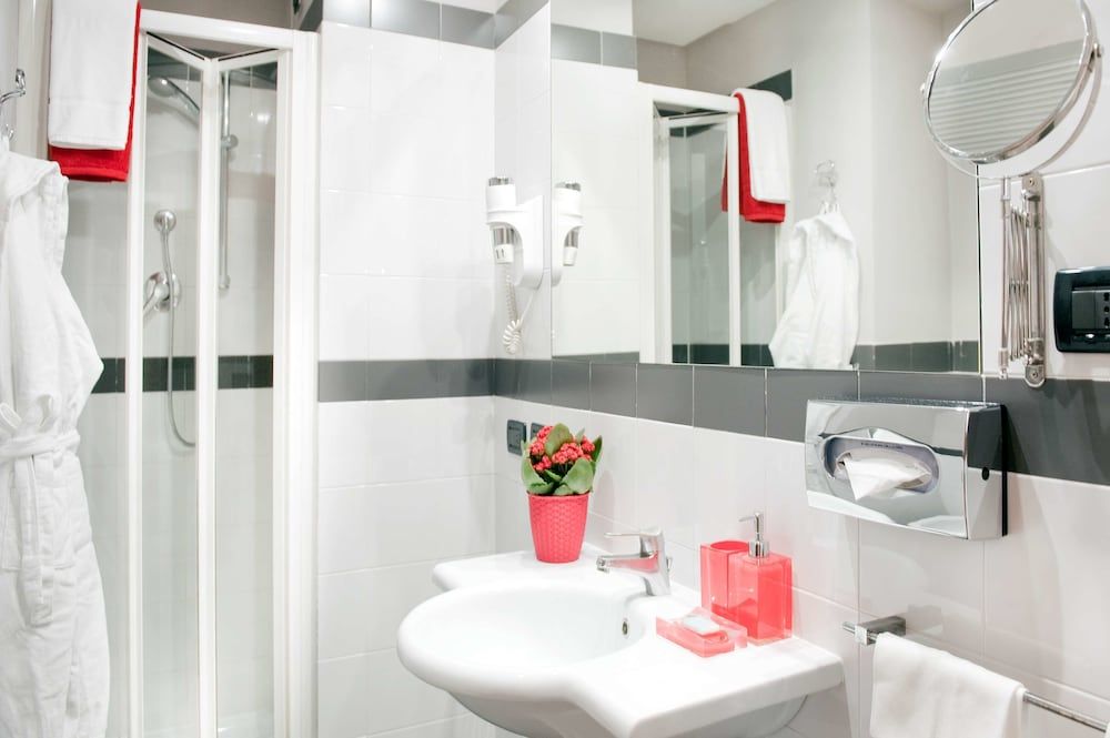 Best Western Ars Hotel Standard Room, 2 Twin Beds, Non Smoking 7