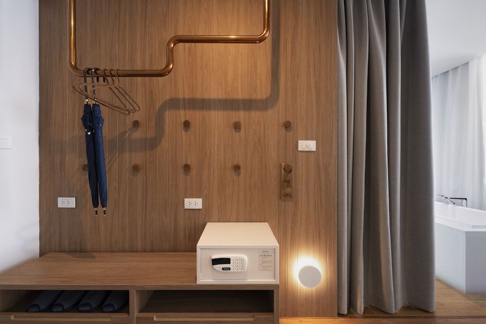 Navana Nature Escape Deluxe Room - with Bodhi Tree view, Balcony and Open-plan Bathtub 5