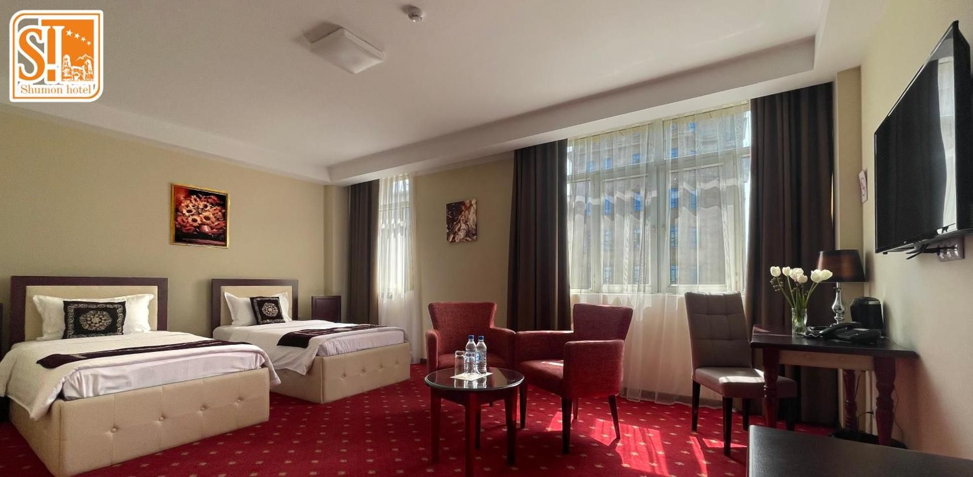 2 Twin Beds