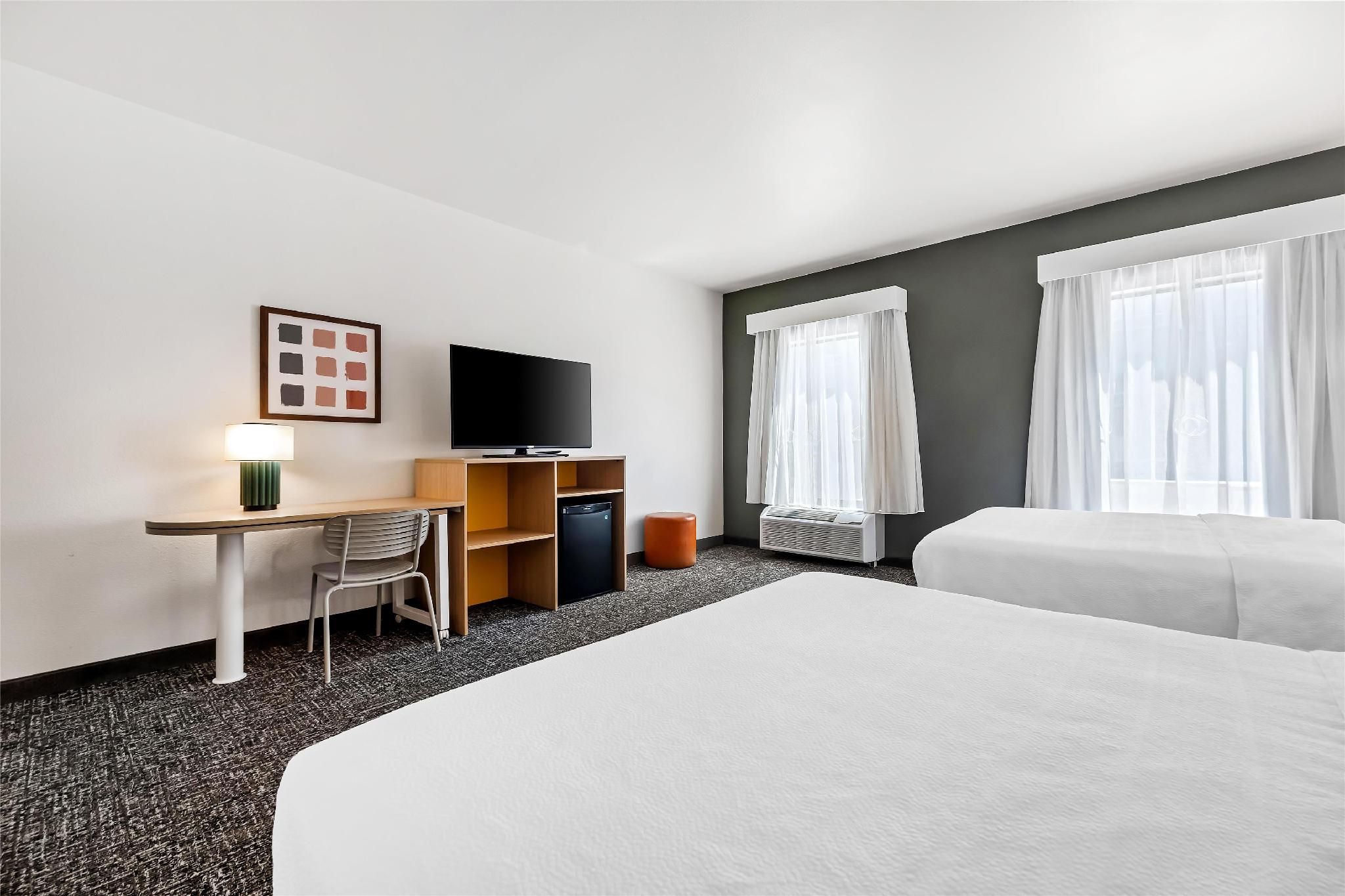 undefined Spark by Hilton Amarillo Medical Center 6