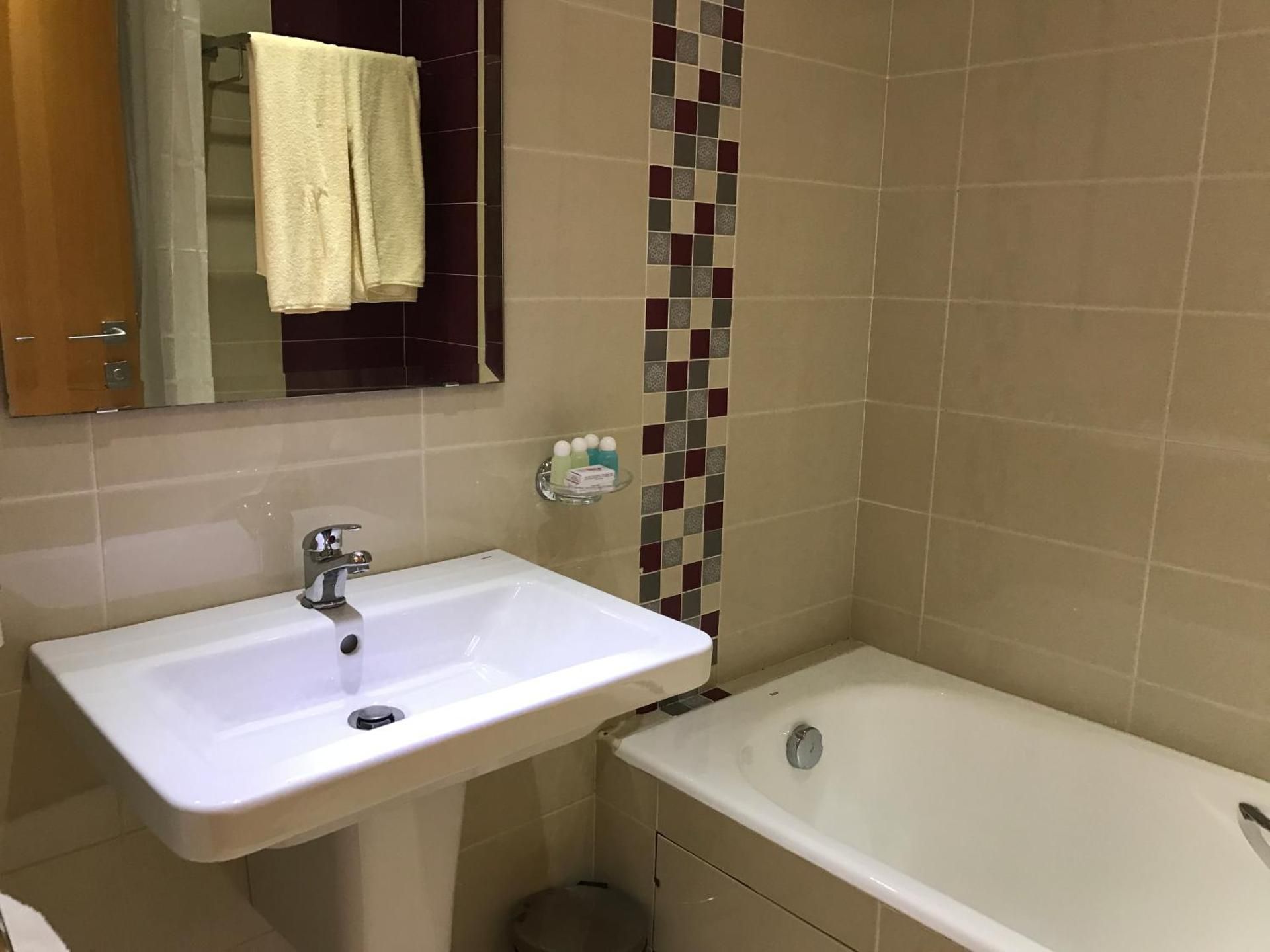 Hotel Al Karmel Standard Single Room with Shower 3