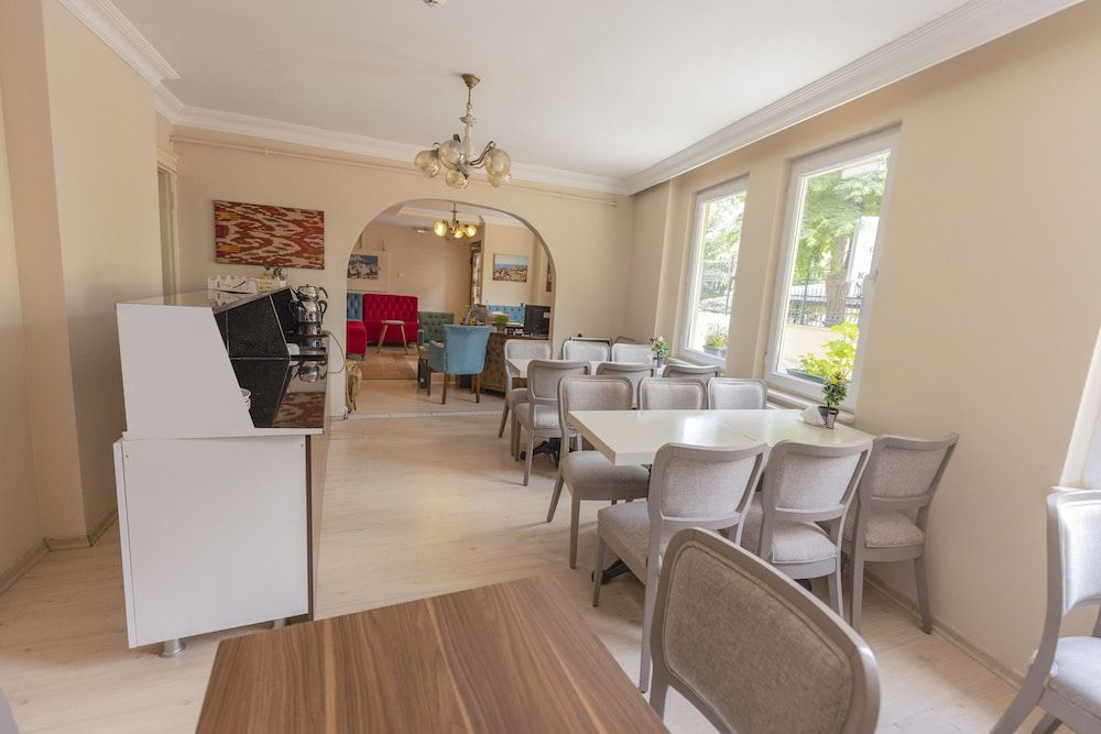 undefined De Marêe 3