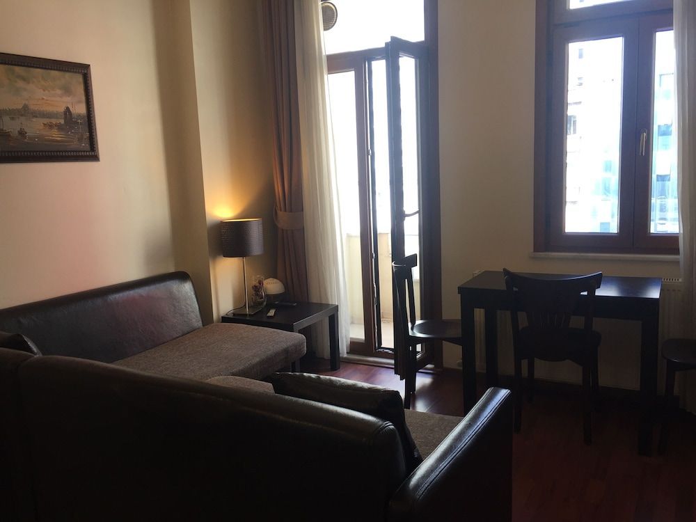 Taksim House Suites Deluxe Apartment, 1 Bedroom, Balcony 10