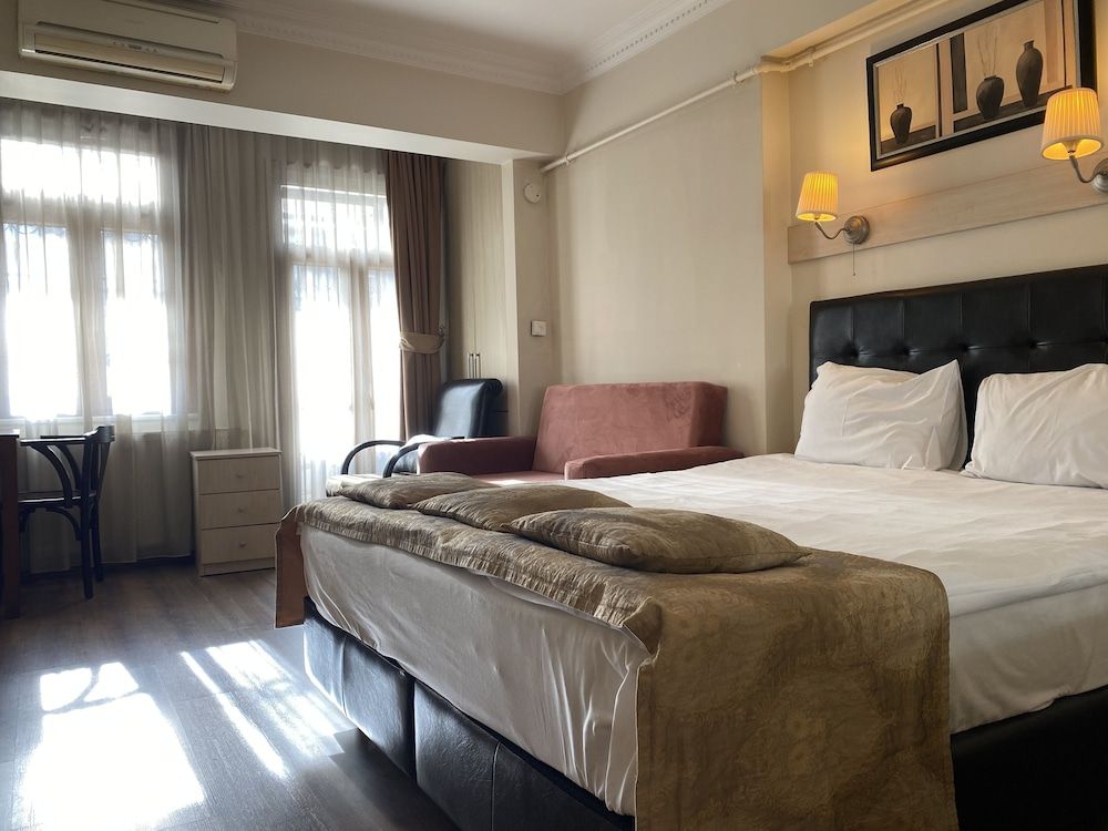 Taksim House Suites Superior Apartment, 1 Bedroom 3