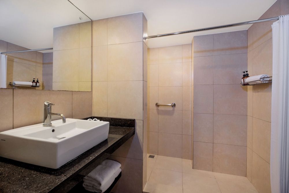 Hotel Presidente Standard Room, 1 King Bed 5