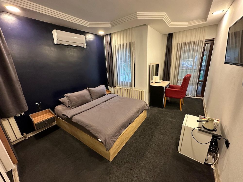 Mavilla Hotel Economy Room