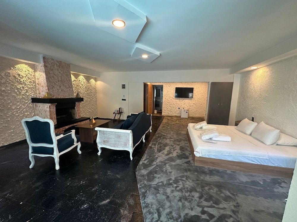 Mavilla Hotel Elite Room 2