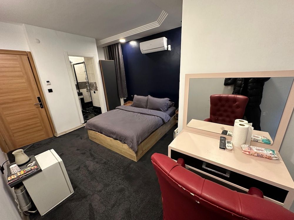 Mavilla Hotel Economy Room 6