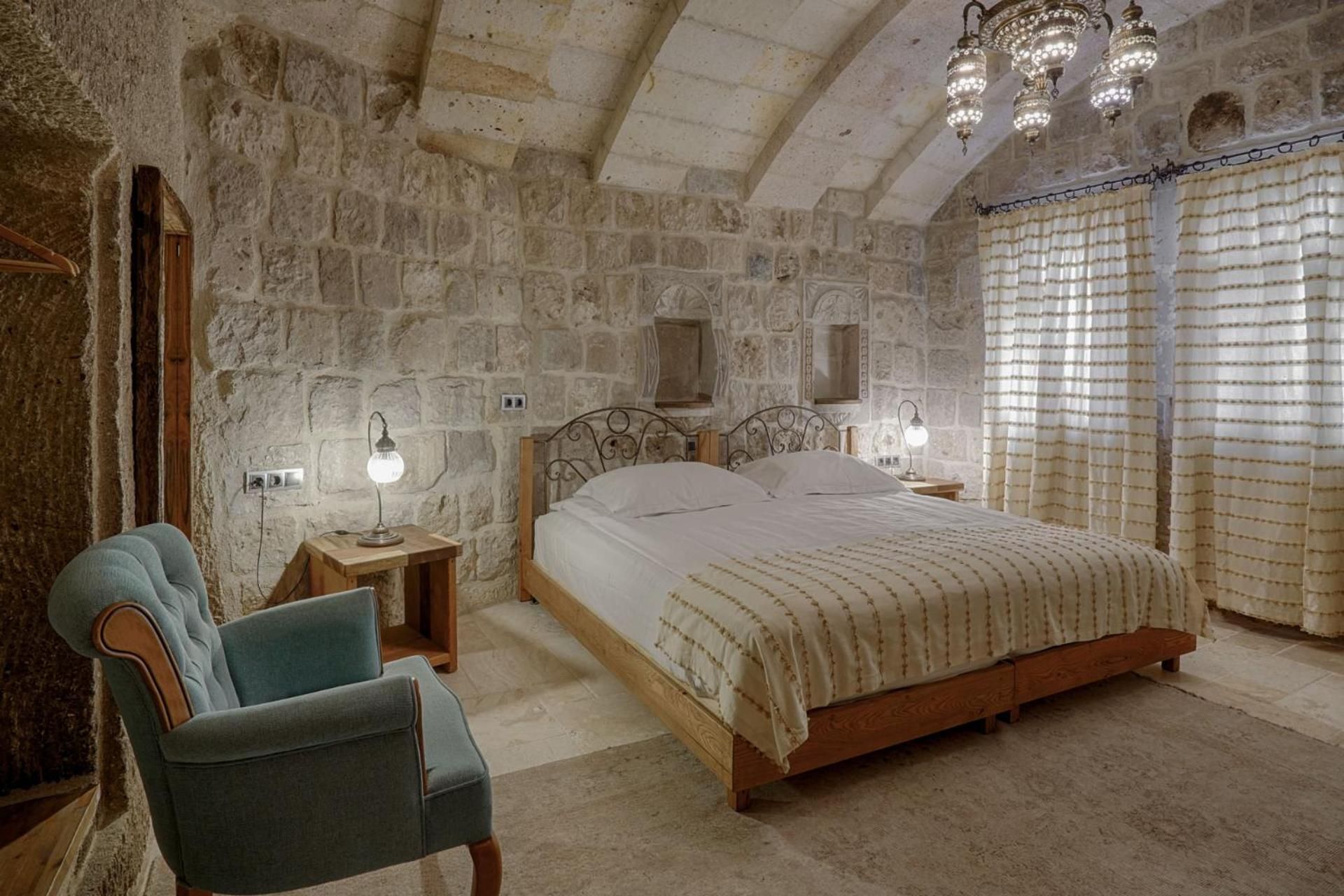 Hera Cave Suites Standard Double or Twin Cave Room