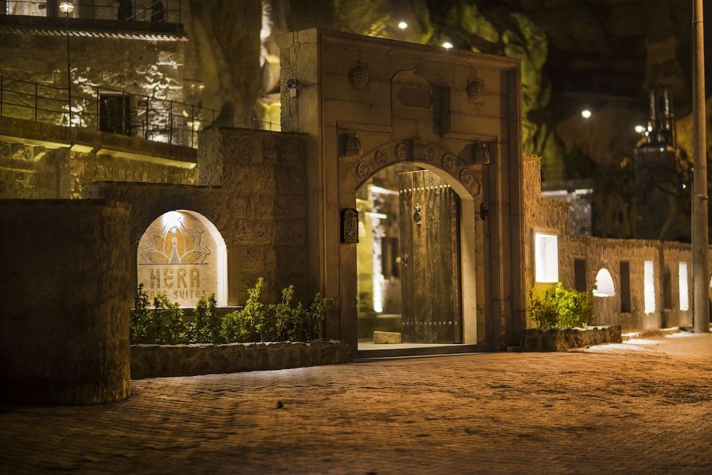 undefined Hera Cave Suites 6