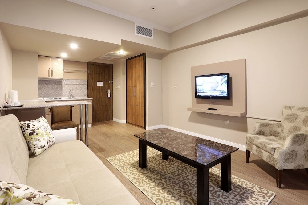 New Balturk Hotel Izmit Family Suite, Connecting Rooms 14