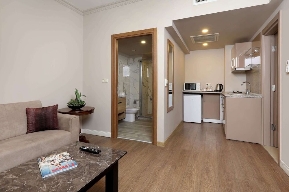 New Balturk Hotel Izmit Family Suite, Connecting Rooms 15