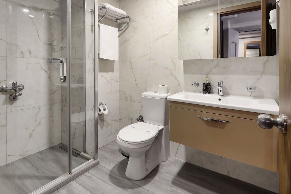 New Balturk Hotel Izmit Family Suite, Connecting Rooms 7