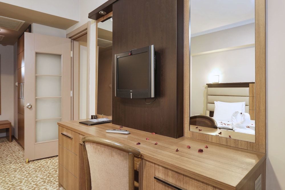 New Balturk Hotel Izmit Family Suite, Connecting Rooms 11
