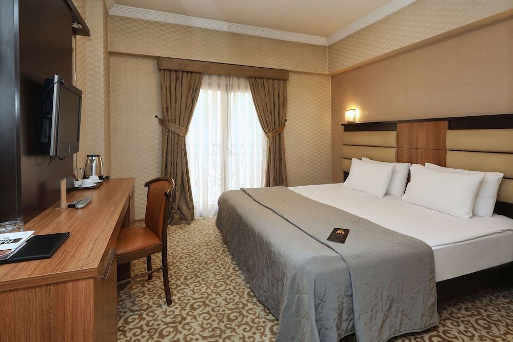 New Balturk Hotel Izmit Family Suite, Connecting Rooms 3