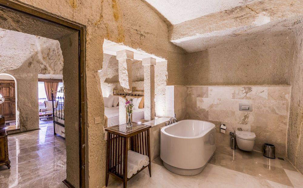Hanedan Cappadocia Suites Deluxe Cave Suites 4