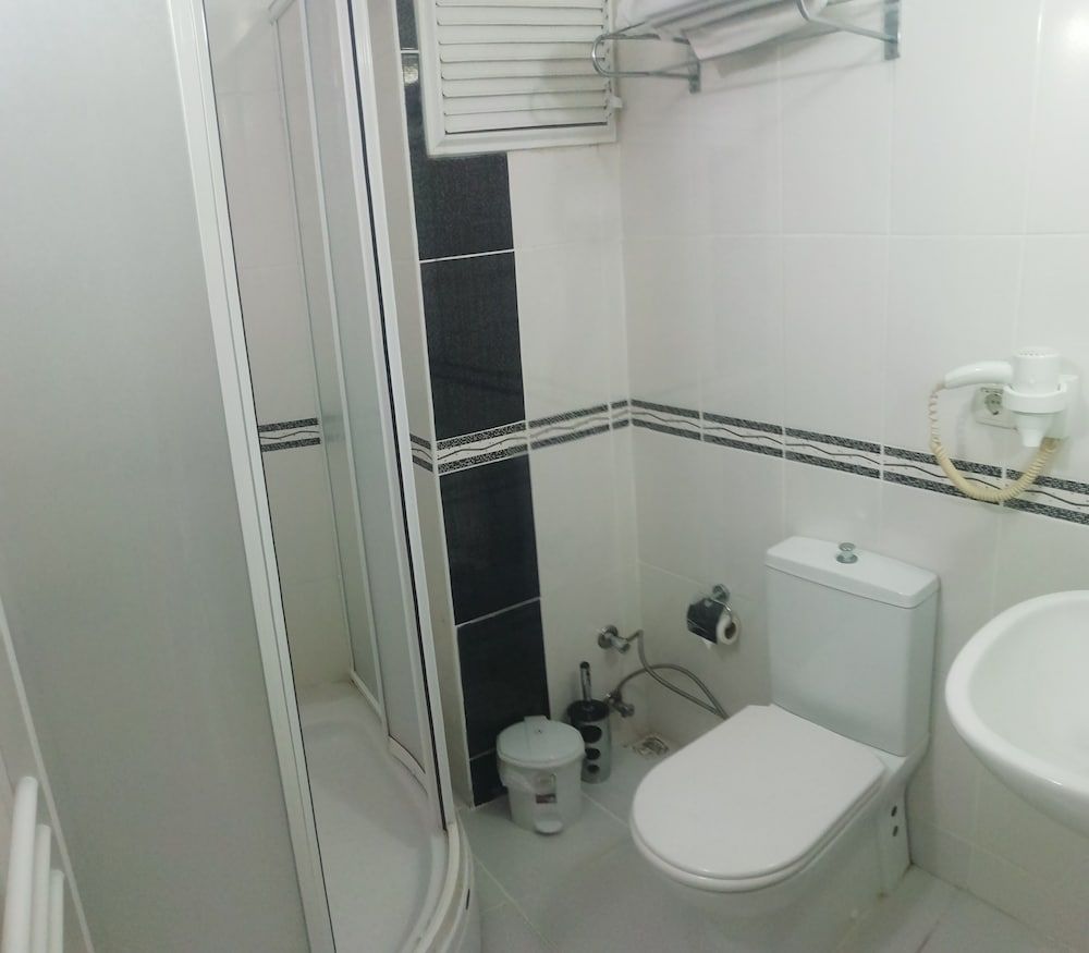 Hotel Ave Maria Twin Room 5