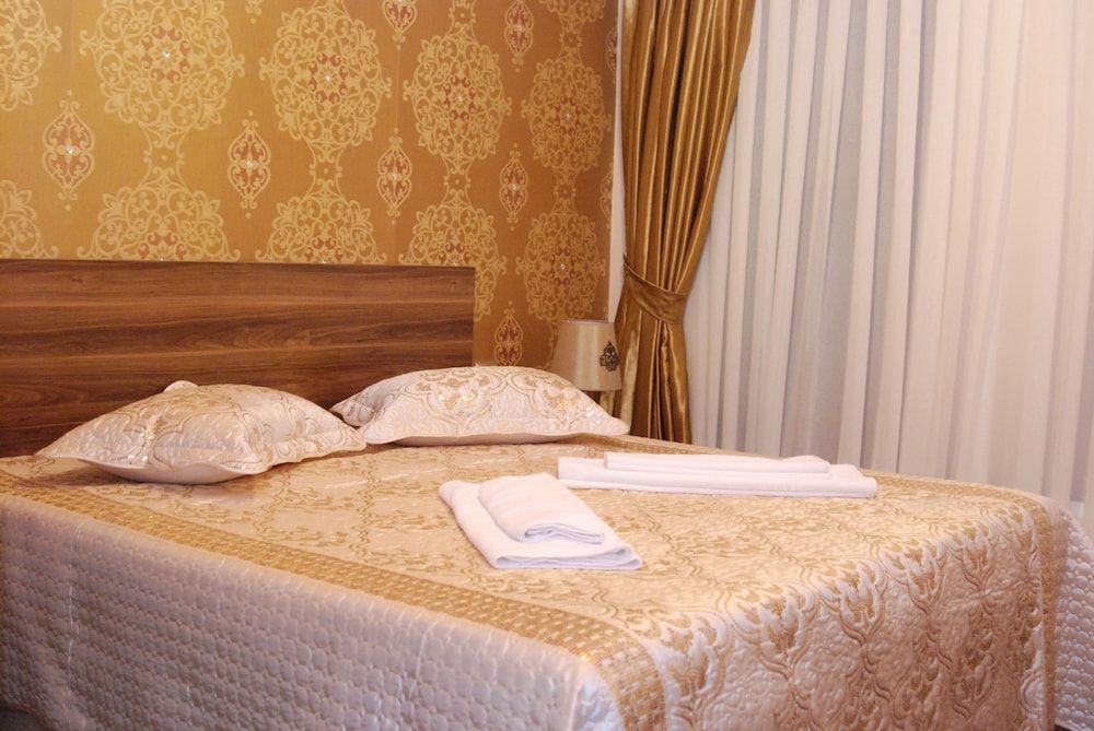 undefined The Pashas House 2