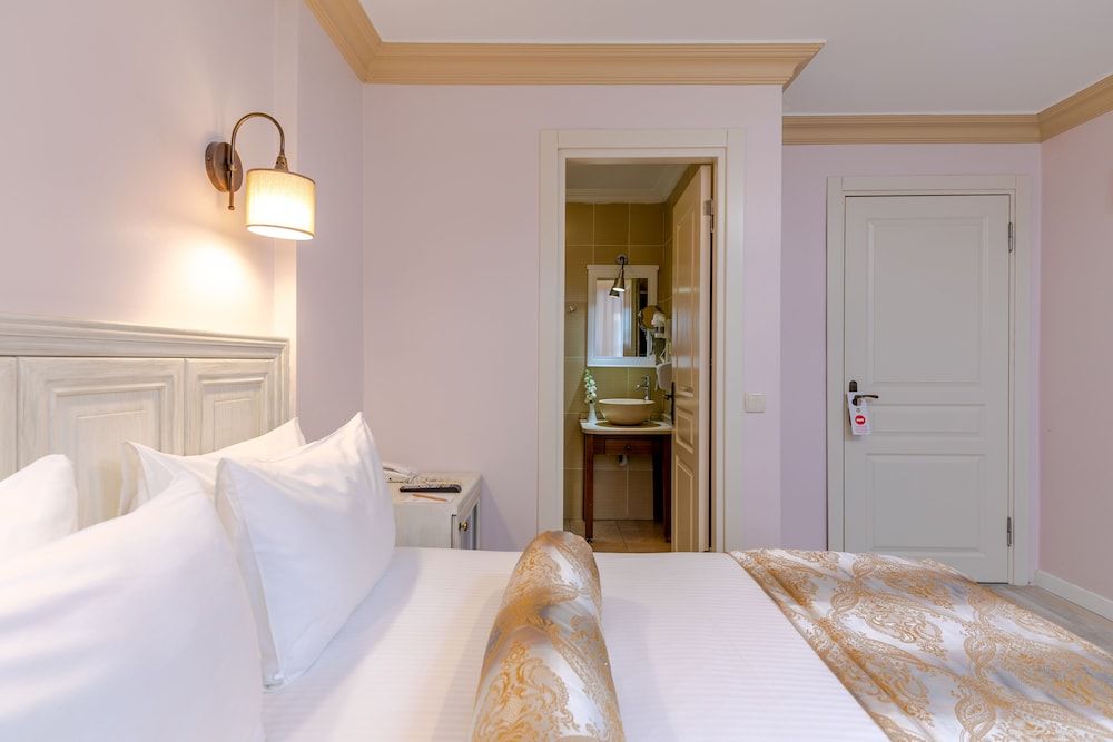 Agora Guesthouse & Hostel Economy Double Room 2