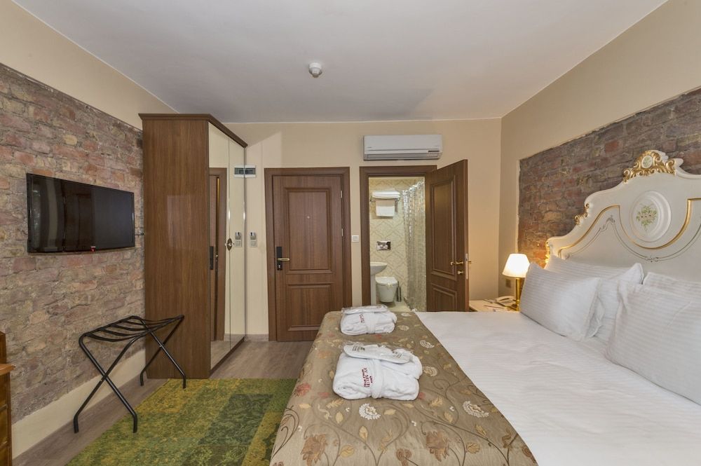 undefined By Murat Royal Hotels 9