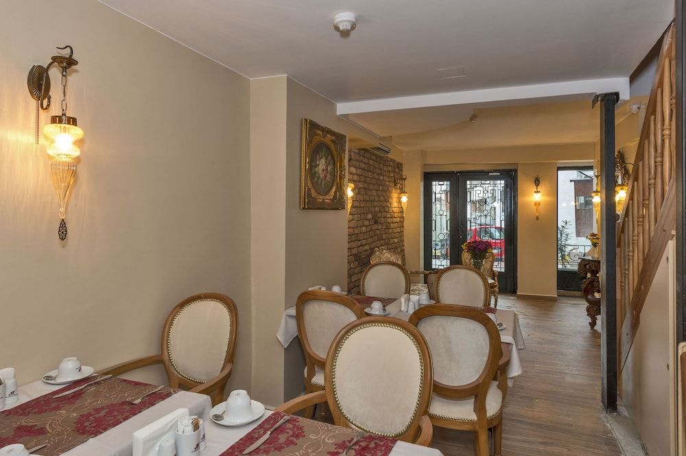 undefined By Murat Royal Hotels 3