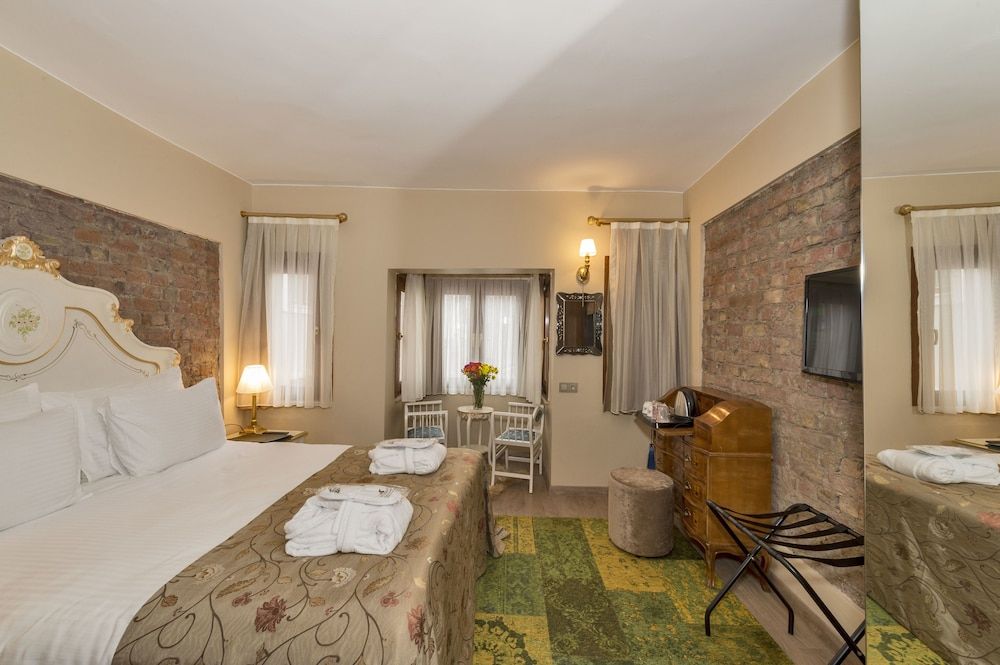 undefined By Murat Royal Hotels 8