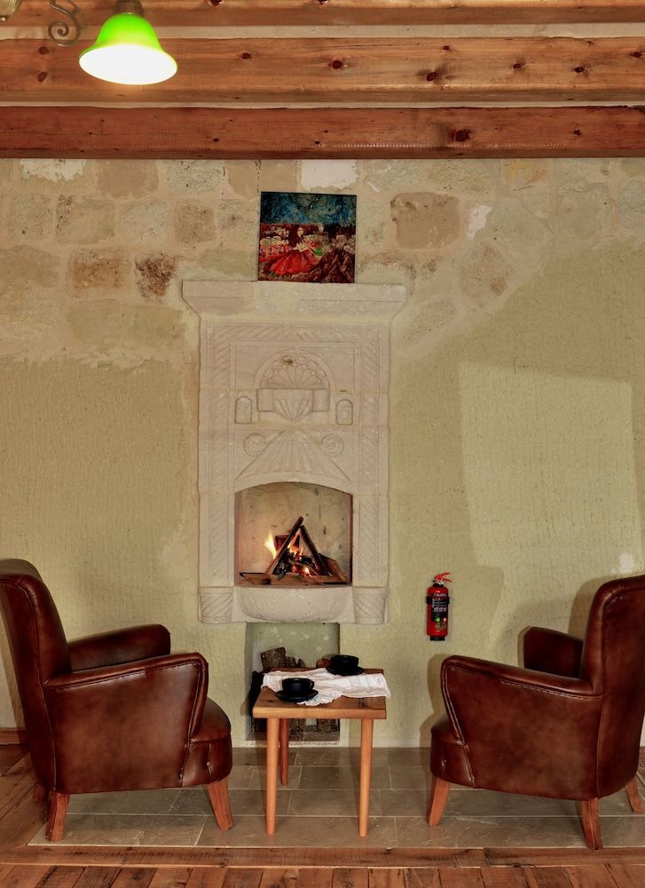 Seki Cave Suites Superior Twin or Double Room 17