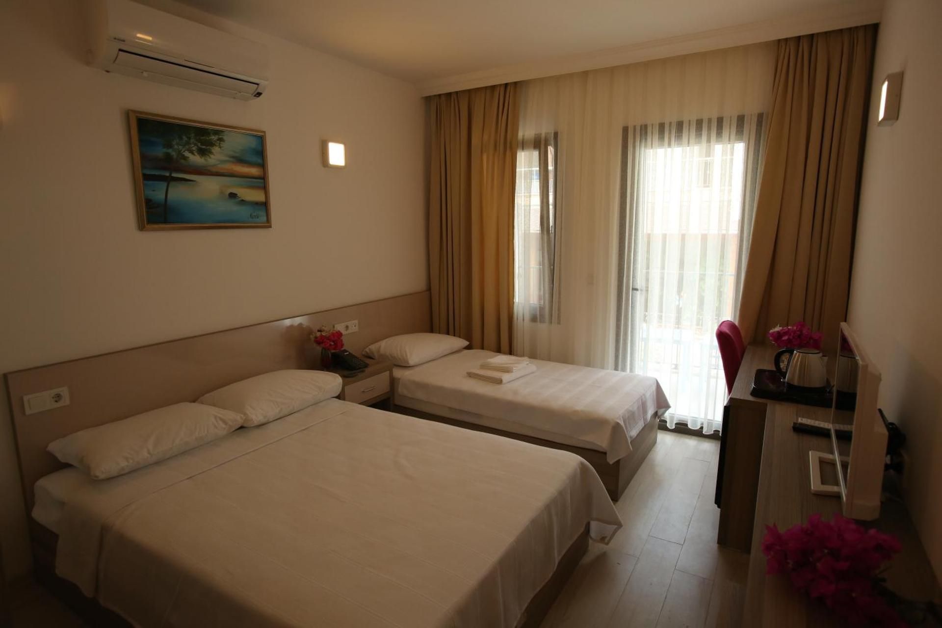 Aria Doria Otel Standard Triple Room