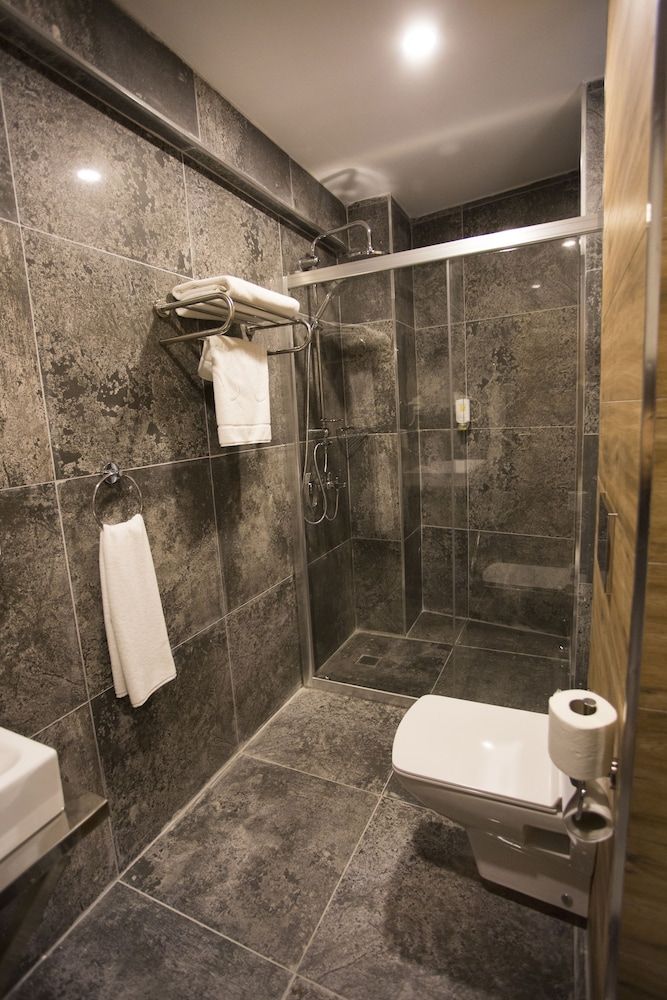 Long Stay Istanbul Apartment Basement /Ground Floor 9