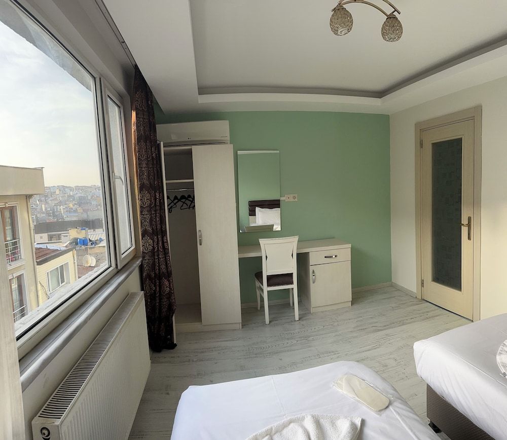 Centre Suites Taksim Family Condo 19