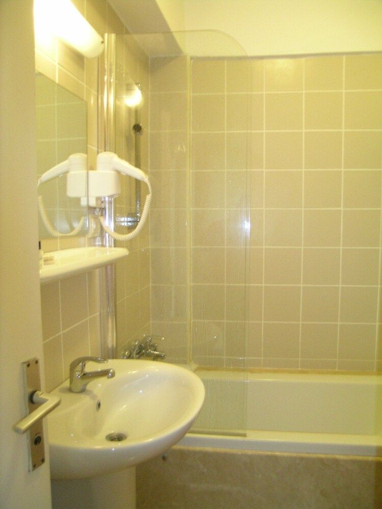 Edirne Park Hotel Standard Single Room 2