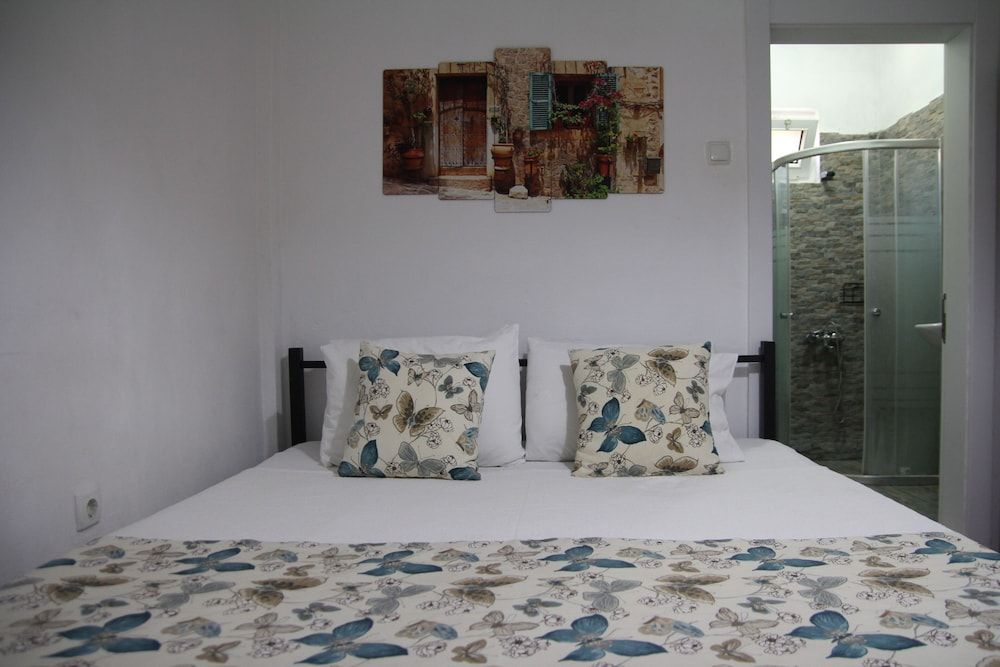 Eski Datca Pansiyon Cafe Grand Triple Room 14