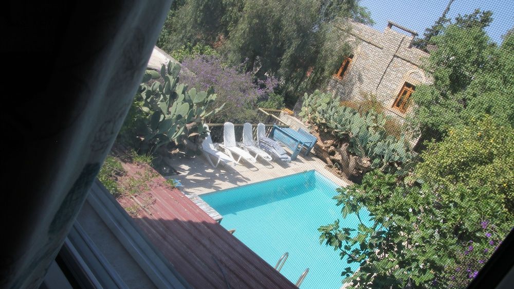 Eski Datca Pansiyon Cafe Economy Double Room 13