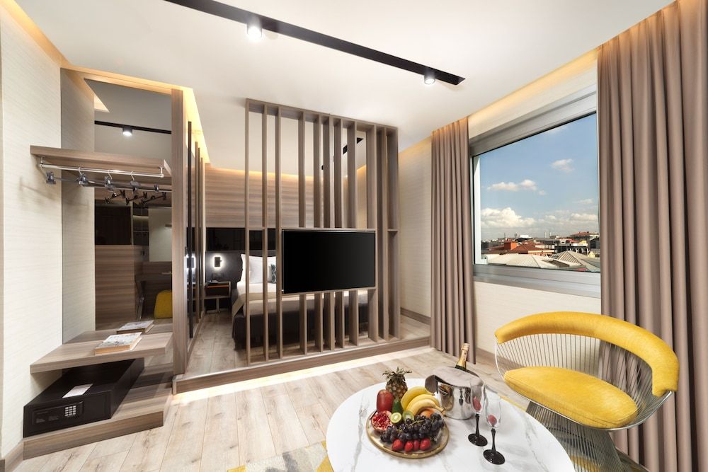 Nish Palace Exclusive Suites Superior Room 16