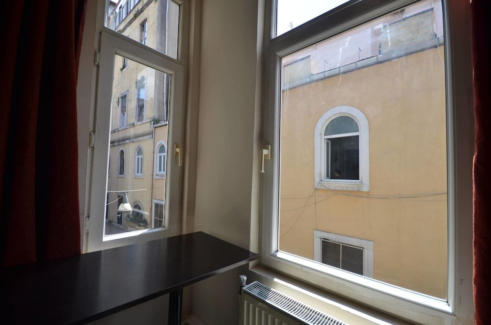 undefined Taxim Hostel - Adults Only 7