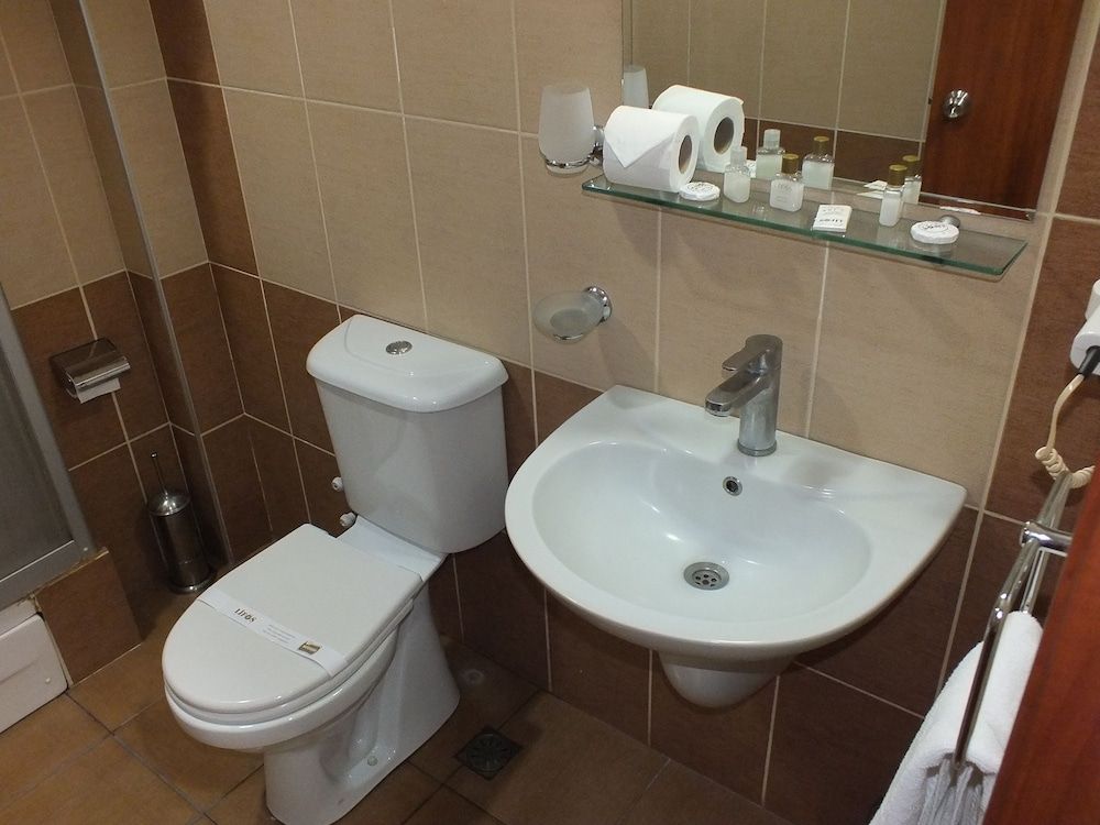 Lifos Otel Double Room 7