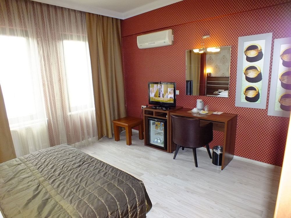 Lifos Otel Double Room 4