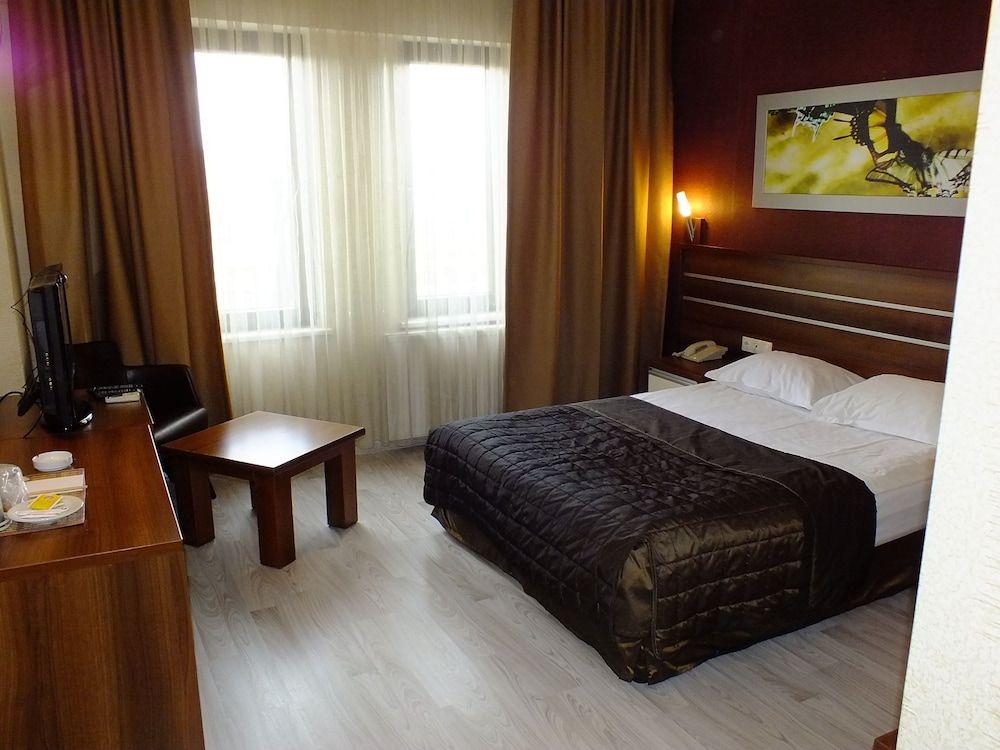 Lifos Otel Double Room 6