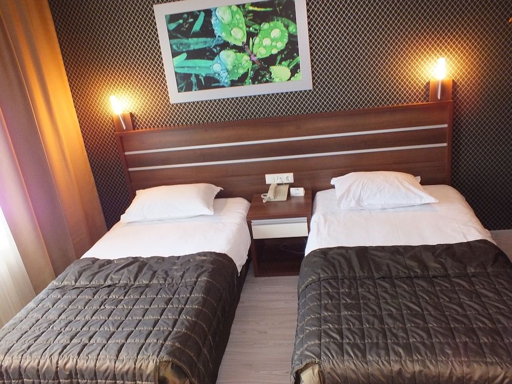 Lifos Otel City Twin Room, 2 Twin Beds, Mountain View 2