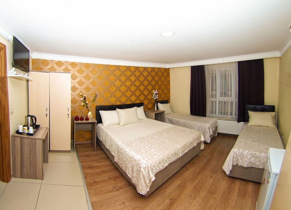 Dut Apt. Quadruple Room 2