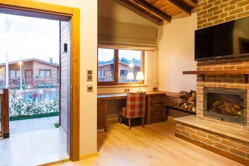 Iznik Askania Otel Suite Room 8