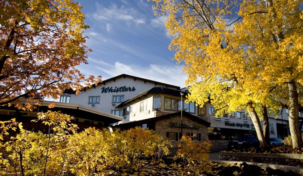 undefined Whistler's Inn 3
