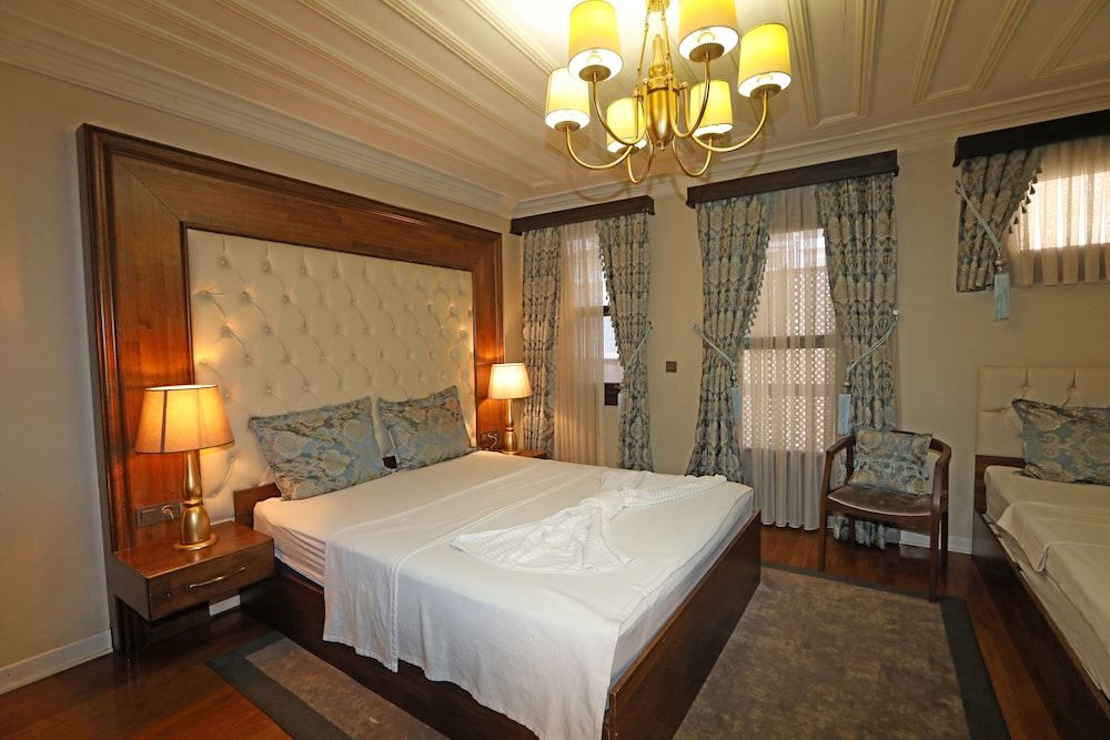 undefined Mezzo Hotel 3