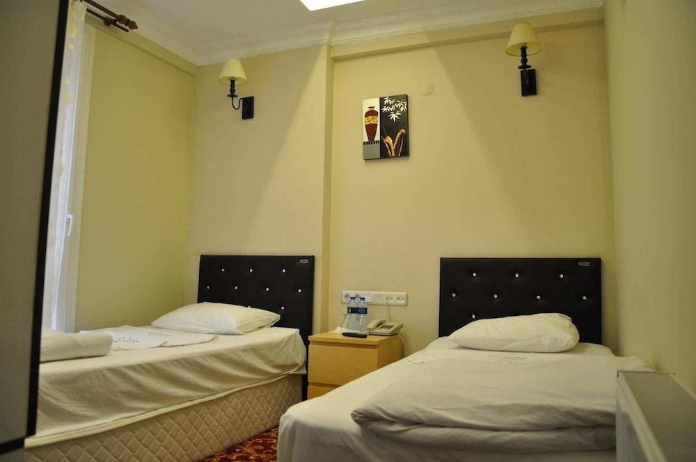 Şakran Otel Standard Triple Room 3