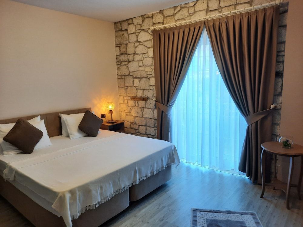 undefined F&G Butik Hotel 5