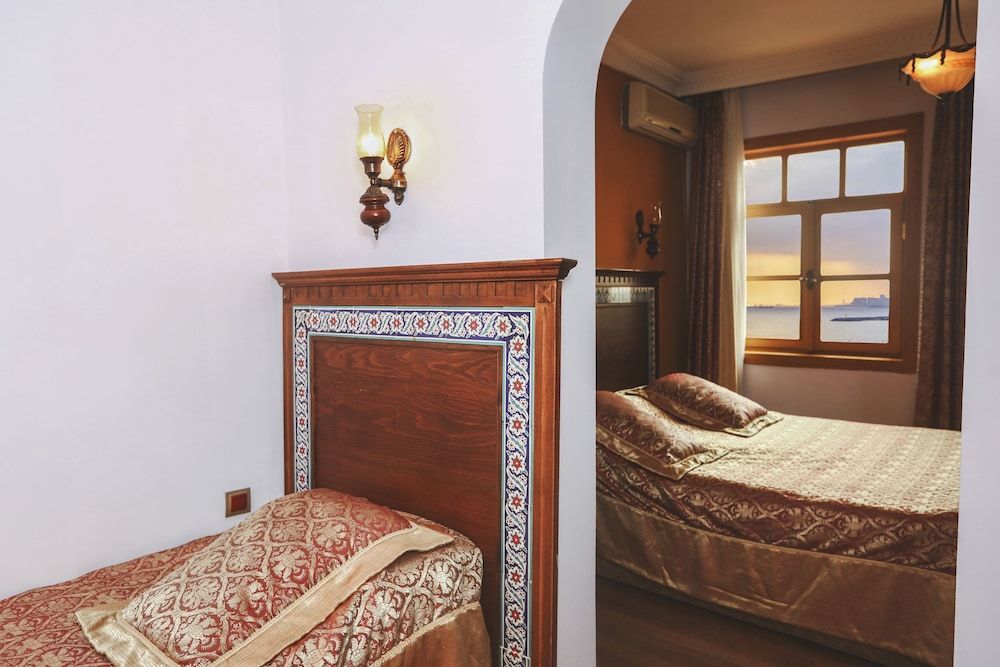 Cheers Vintage - Hostel Family Triple Room, 1 Bedroom, Ensuite, Sea View 2