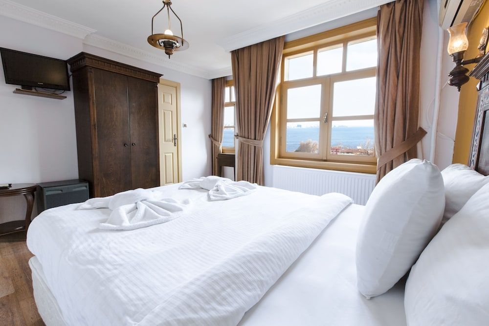 Cheers Vintage - Hostel Superior Double Room, 1 Double Bed, Ensuite, Sea View