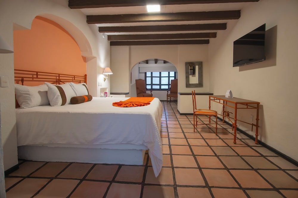 Suite, 1 King Bed (Master)
